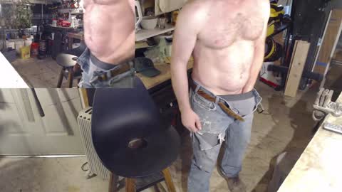 Snapshot of seattlemanwhore chatting on January 2025 02:08:02 PM Seattlemanwhore online show from January 2025 02:08:02 PM