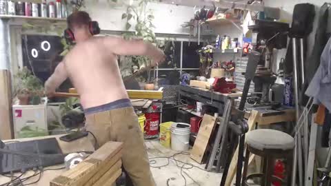 Snapshot of seattlemanwhore chatting on September 2025 01:35:02 PM Seattlemanwhore online show from September 2025 01:35:02 PM