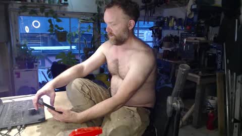 Snapshot of seattlemanwhore chatting on October 2025 02:59:02 PM Seattlemanwhore online show from October 2025 02:59:02 PM