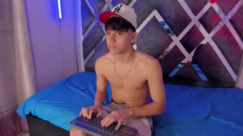 sebas_pretty7 online show from November 2025 12:26:01 PM