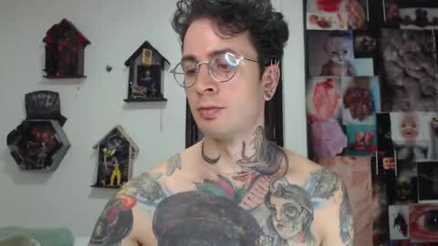 Snapshot of sebasbigdick_ chatting on January 2025 03:44:01 AM spityio instagram online show from January 2025 03:44:01 AM