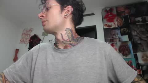 Snapshot of sebasbigdick_ chatting on September 2025 05:18:02 AM spityio instagram online show from September 2025 05:18:02 AM