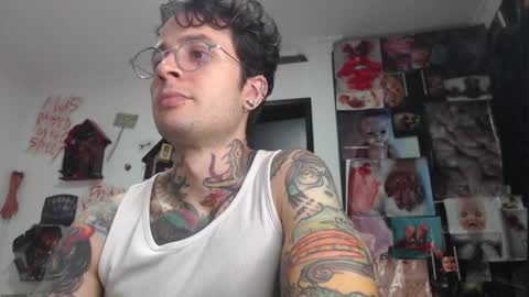 Snapshot of sebasbigdick_ chatting on September 2025 05:56:01 AM spityio instagram online show from September 2025 05:56:01 AM