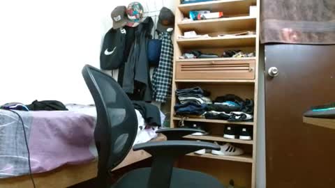 Sebas online show from February 2025 04:08:01 PM