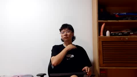 Sebas online show from January 2026 04:59:01 AM