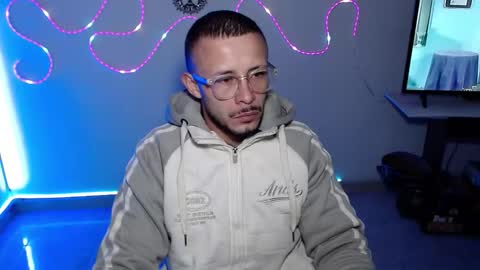 Sebastian online show from October 2025 12:28:02 PM