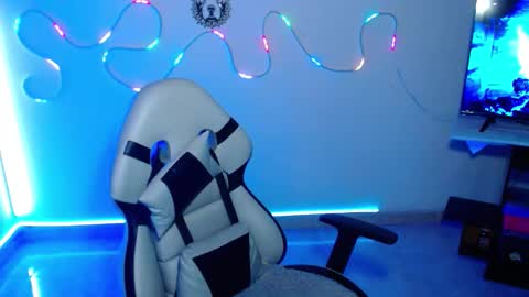 Sebastian online show from December 2025 08:19:02 AM