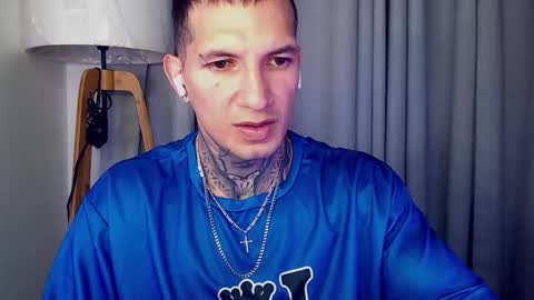 Sebastian online show from October 2025 01:10:01 PM