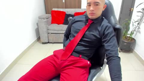 juan  sebastian online show from January 2025 12:07:01 PM