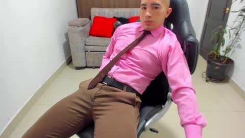 juan  sebastian online show from January 2025 12:37:01 PM