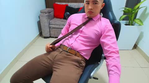 juan  sebastian online show from February 2025 12:40:01 PM