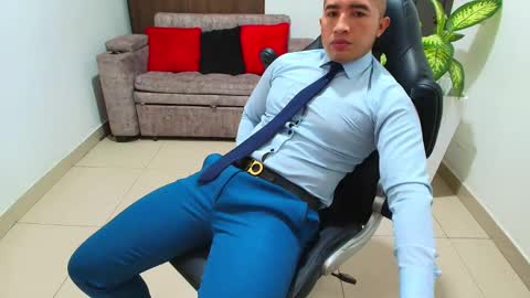 juan  sebastian online show from March 2025 03:56:01 PM