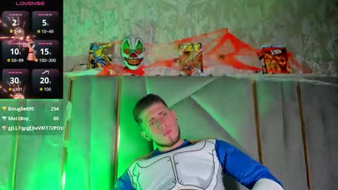  Sebastian  online show from October 2025 09:05:02 PM