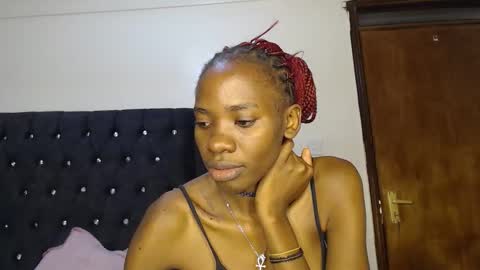 sebatrishaa online show from November 2025 11:21:01 AM