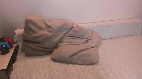 Amanda and  pair in a real life we love each other but can play with you online show from February 2026 06:41:02 PM