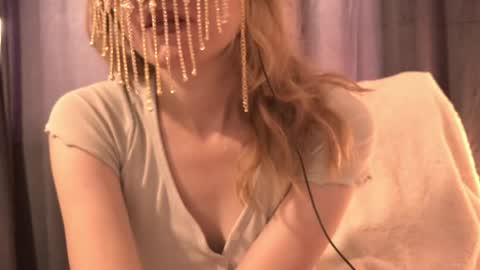 Snapshot of secretanni chatting on June 2026 08:49:02 AM Anni online show from June 2026 08:49:02 AM