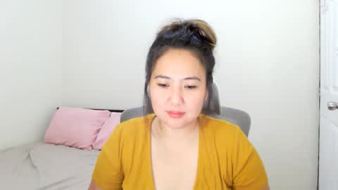 Snapshot of secretlover010101 chatting on February 2025 02:21:01 AM MILAN online show from February 2025 02:21:01 AM