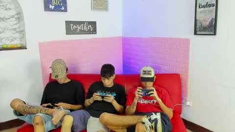 secretluna_ online show from March 2026 05:02:01 PM