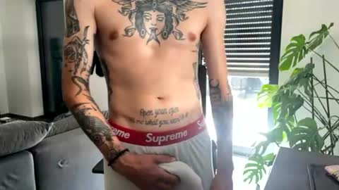 Snapshot of secretlust96 chatting on August 2026 01:57:01 PM secretlust96 online show from August 2026 01:57:01 PM