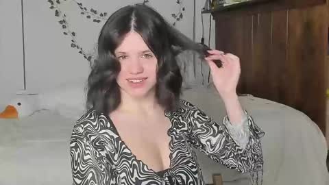 Anna online show from February 2025 09:26:02 PM