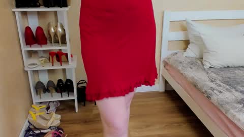 seductive_foxy_ online show from March 2026 12:27:02 AM