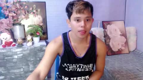 Snapshot of seductive_maxxx chatting on May 2026 02:02:01 PM Max online show from May 2026 02:02:01 PM