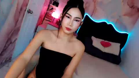 Vanessa online show from July 2026 09:52:01 PM