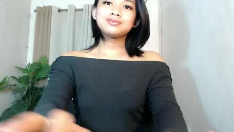 Snapshot of seductivedeluxe69 chatting on May 2026 05:36:02 AM Deluxe online show from May 2026 05:36:02 AM