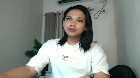 Deluxe online show from July 2026 08:00:01 PM