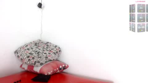 Estefany online show from April 2026 05:46:02 AM