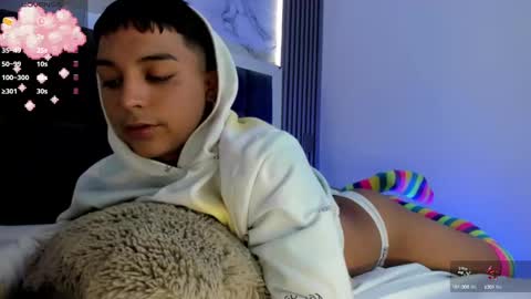 seductivo online show from September 2025 03:23:02 AM