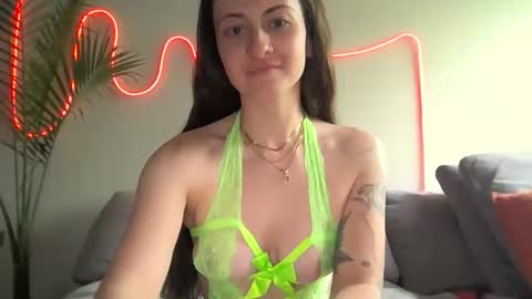 SeductraX online show from April 2026 09:30:02 PM