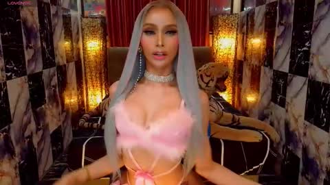 Snapshot of seductresskatarina chatting on May 2026 09:36:02 AM KATARINA LUST online show from May 2026 09:36:02 AM