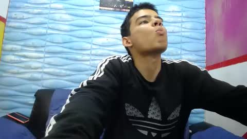 Snapshot of seigfried0 chatting on February 2025 07:17:02 PM Seigfried online show from February 2025 07:17:02 PM