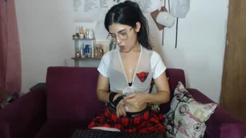 seleena_01 online show from December 2024 11:18:02 PM