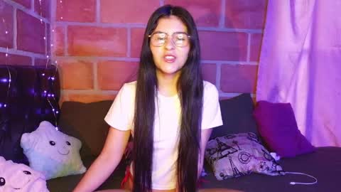 Snapshot of seleena_01 chatting on June 2026 11:09:02 PM seleena_01 online show from June 2026 11:09:02 PM