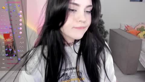 Snapshot of selena___cute chatting on January 2025 08:10:02 AM Selena online show from January 2025 08:10:02 AM