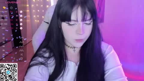 Snapshot of selena___cute chatting on March 2026 11:05:01 AM Selena online show from March 2026 11:05:01 AM