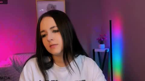 selena addison online show from November 2025 11:10:02 AM