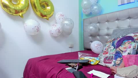 Selena online show from January 2025 04:08:01 AM