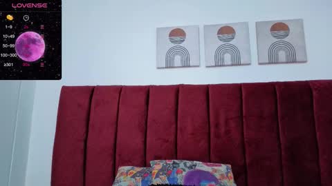 Selena online show from November 2025 11:52:02 AM