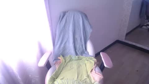 Snapshot of selena_hotmilf chatting on January 2025 04:20:01 PM Selena online show from January 2025 04:20:01 PM