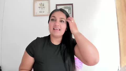 Karen online show from September 2025 03:34:02 PM