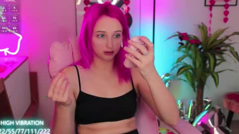 Selena Lily online show from February 2025 10:28:01 AM