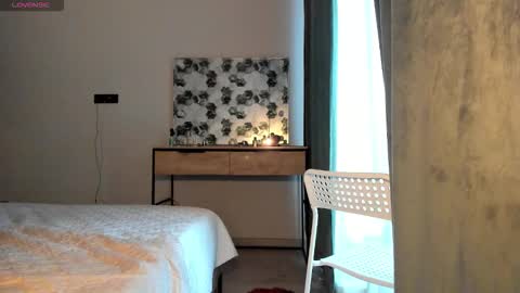 Snapshot of selena_rase chatting on November 2025 03:50:02 AM Selena online show from November 2025 03:50:02 AM