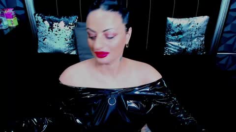 Selene online show from January 2025 11:03:01 AM