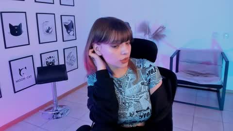 Selena ntmy online show from January 2025 01:58:01 PM