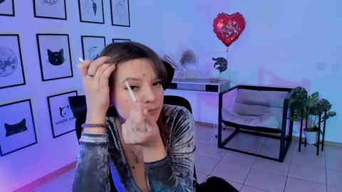 Selena ntmy online show from February 2025 02:01:01 PM