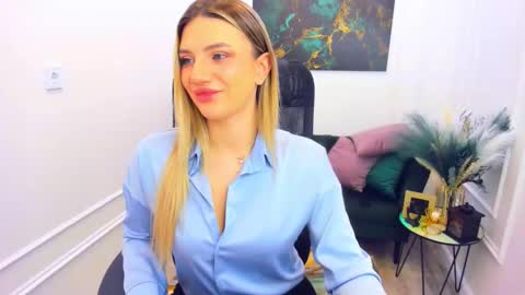 selenaemoore online show from March 2026 03:34:01 AM