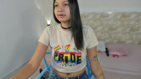 selenafox66   online show from October 2025 02:19:01 PM